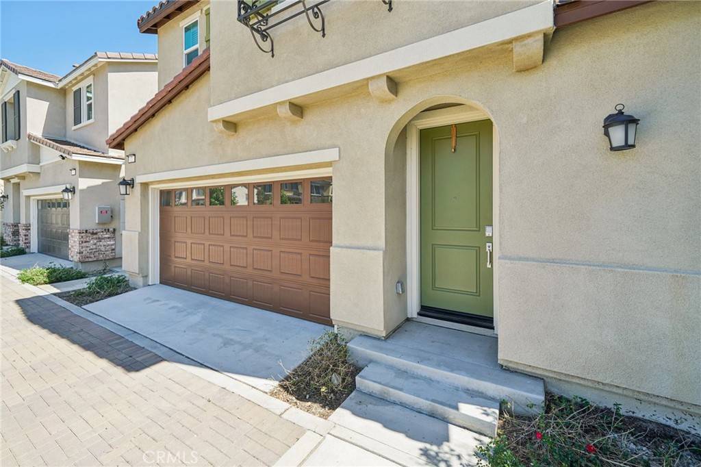 Fontana, CA 92336,16233 Lozano ST #2