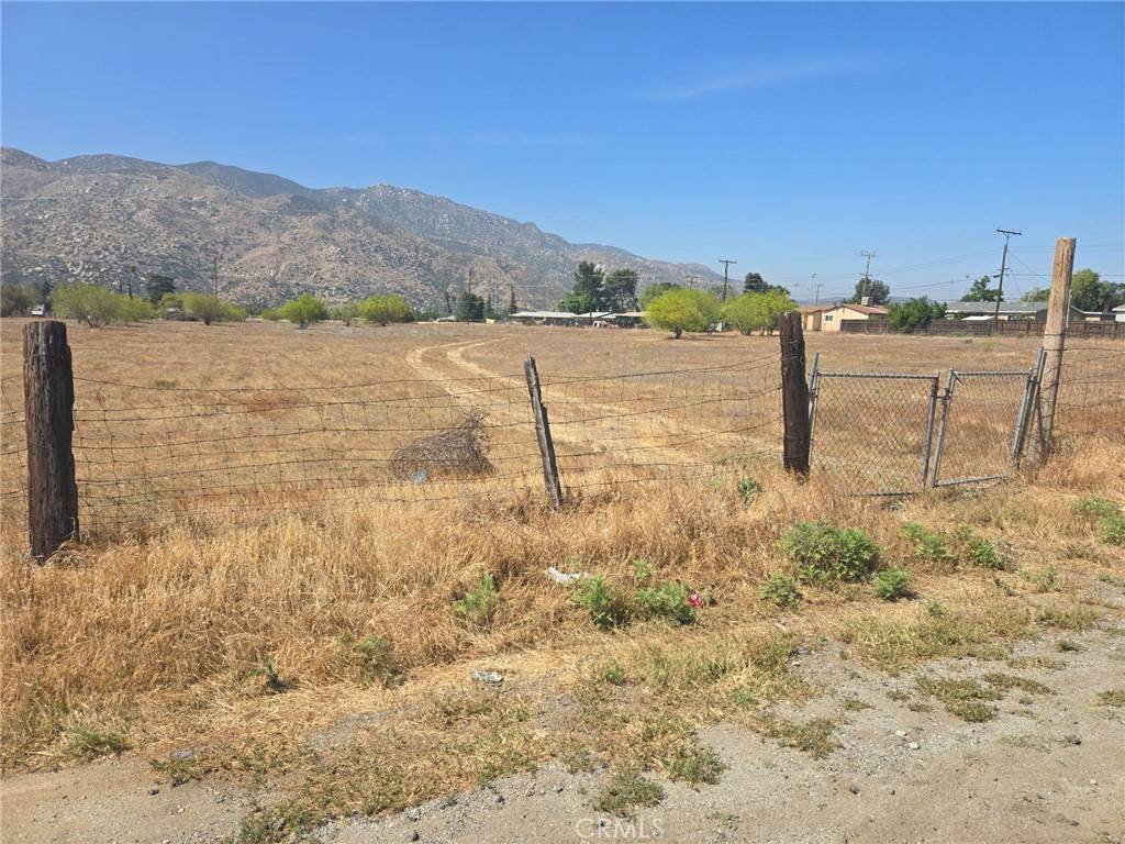 Banning, CA 92220,0 BARBOUR E