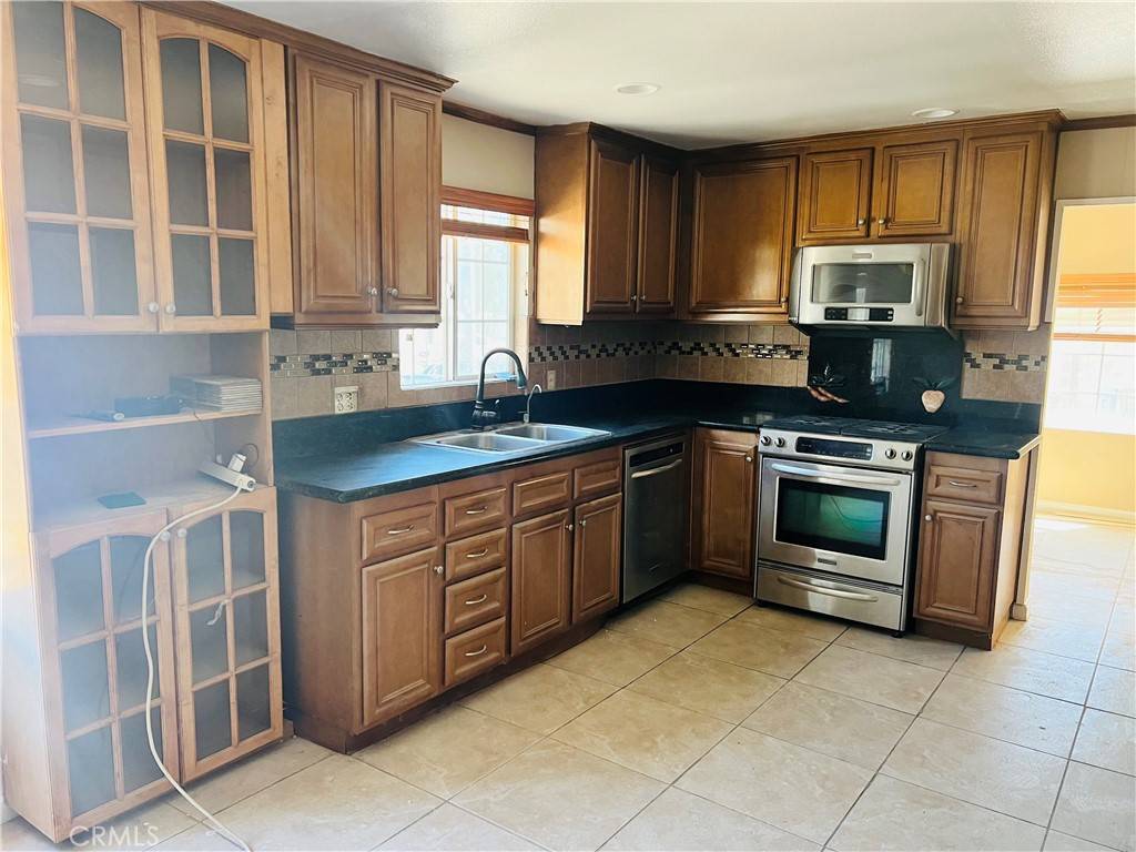 Palm Springs, CA 92262,83 Bonanza RD #322