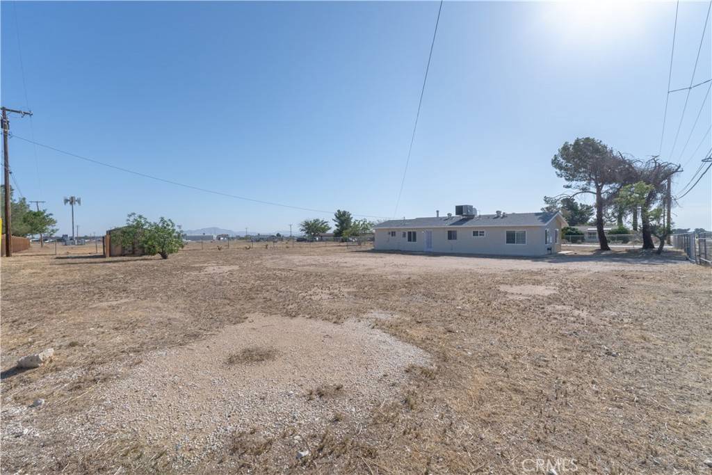 Hesperia, CA 92345,11314 Mariposa RD