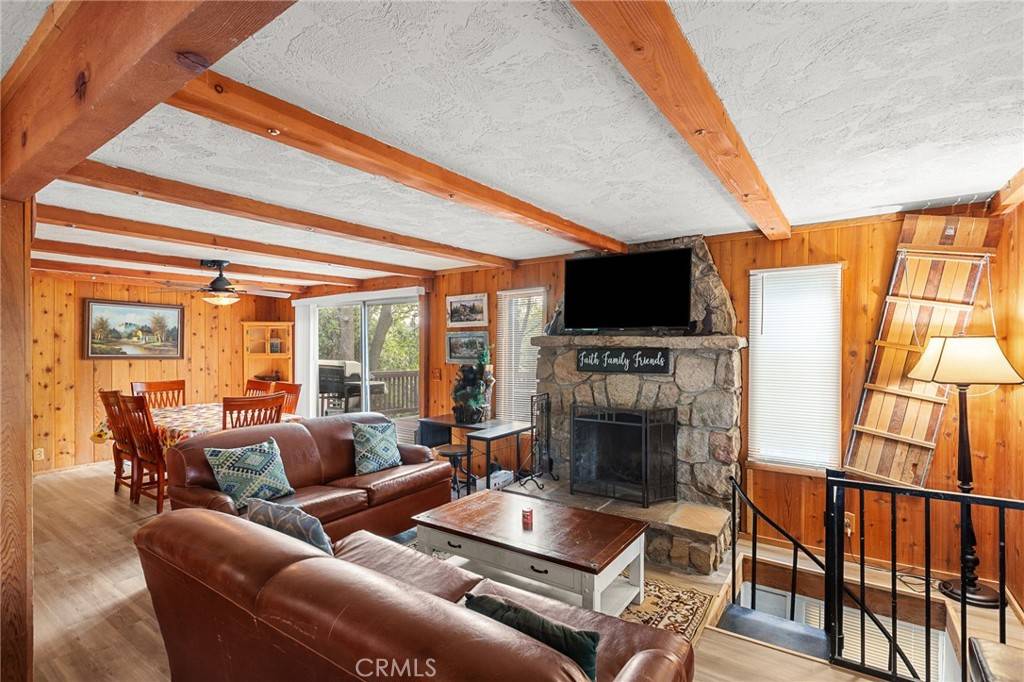 Cedar Glen, CA 92321,233 Glen Avon DR