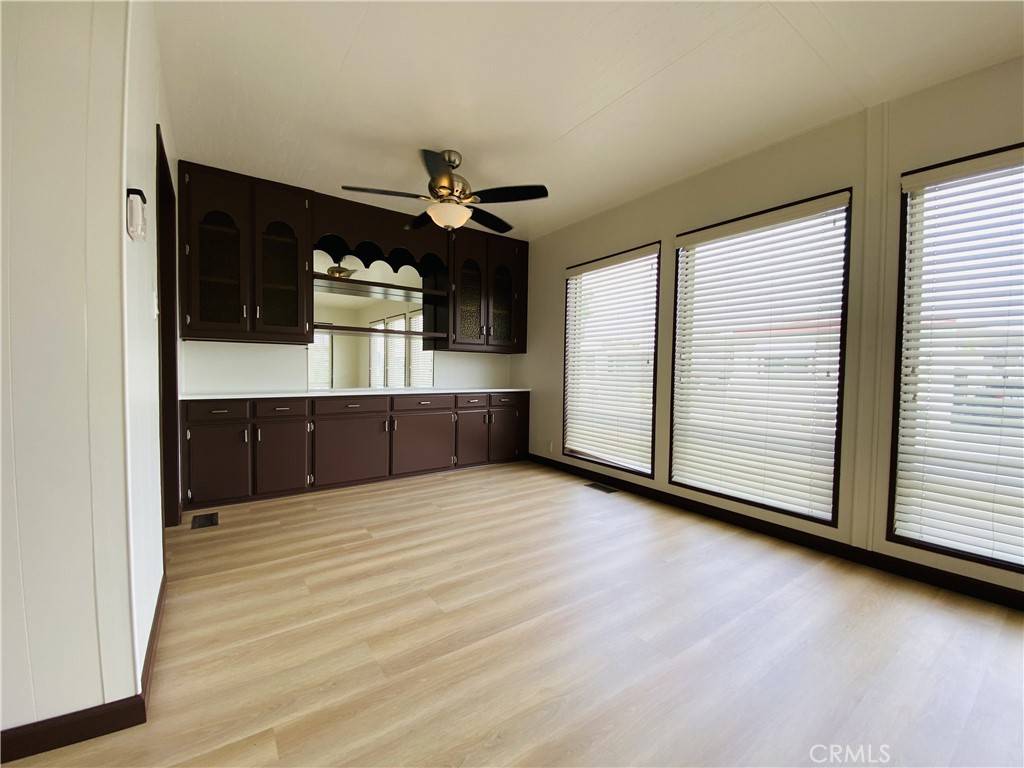 Hemet, CA 92543,260 N Lyon AVE #135