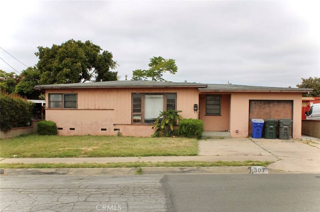 National City, CA 91950,307 S Belmont AVE