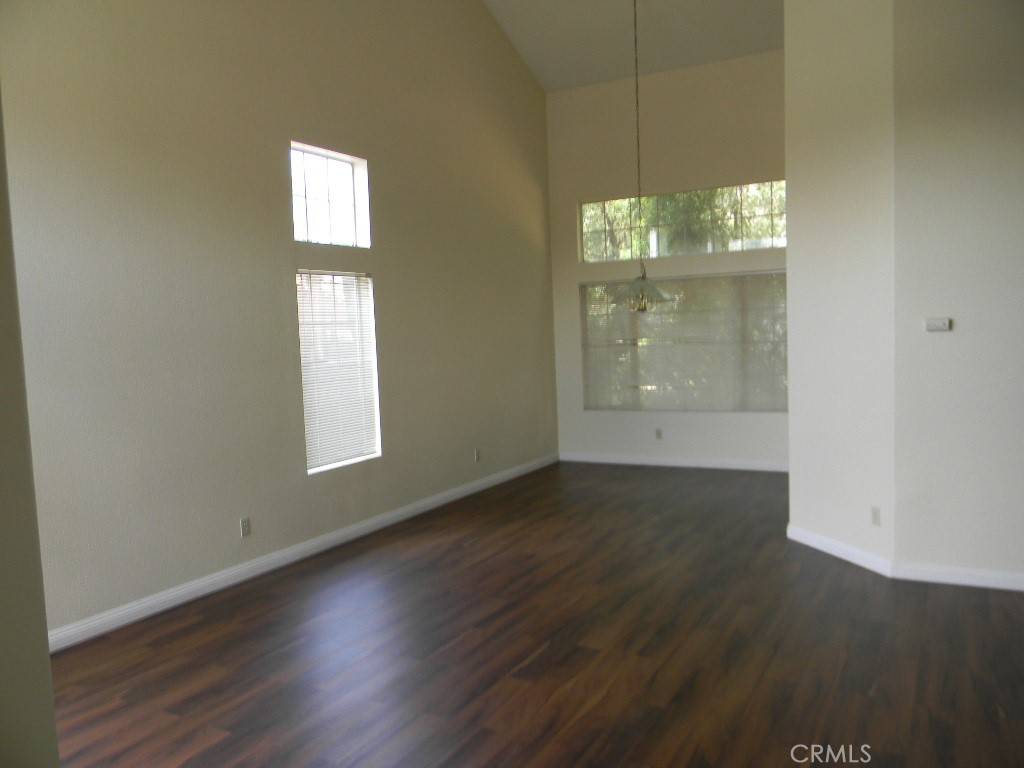 Moreno Valley, CA 92557,21484 Dickinson RD