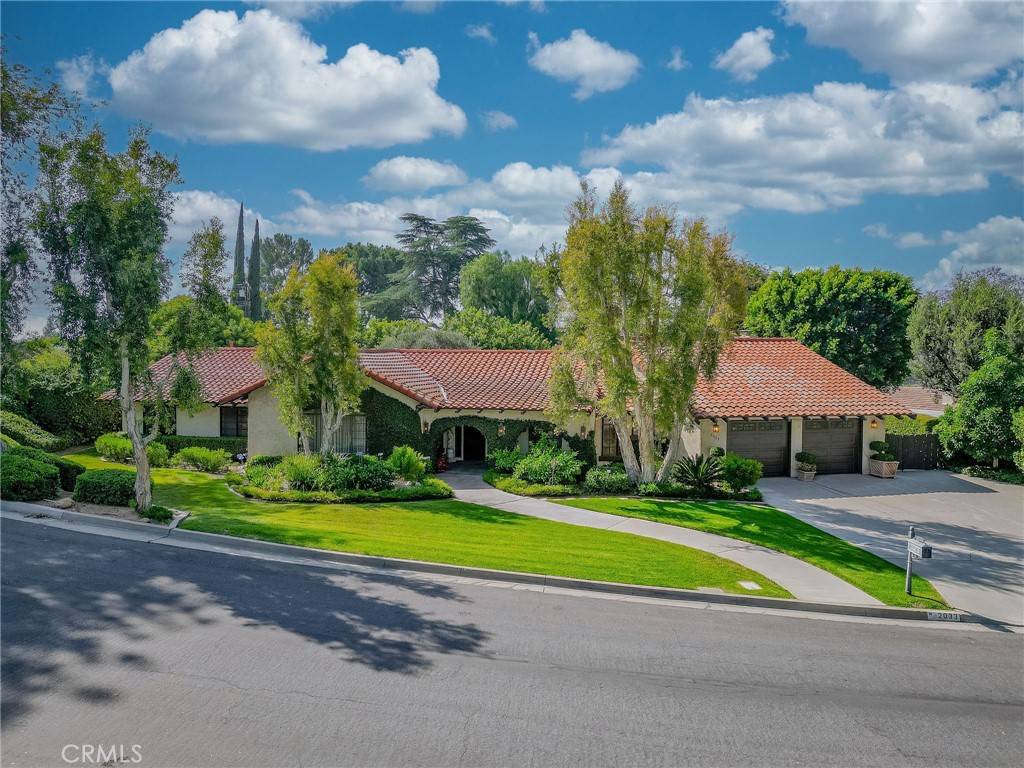Riverside, CA 92506,2033 Benbow PL
