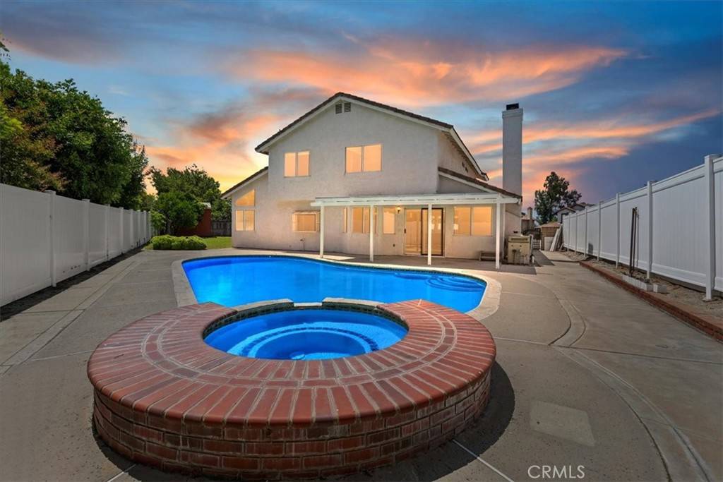 Riverside, CA 92506,1526 Tonia CT