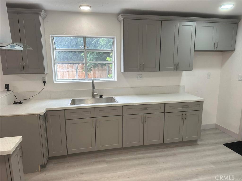 La Mesa, CA 91941,4300 Bancroft DR