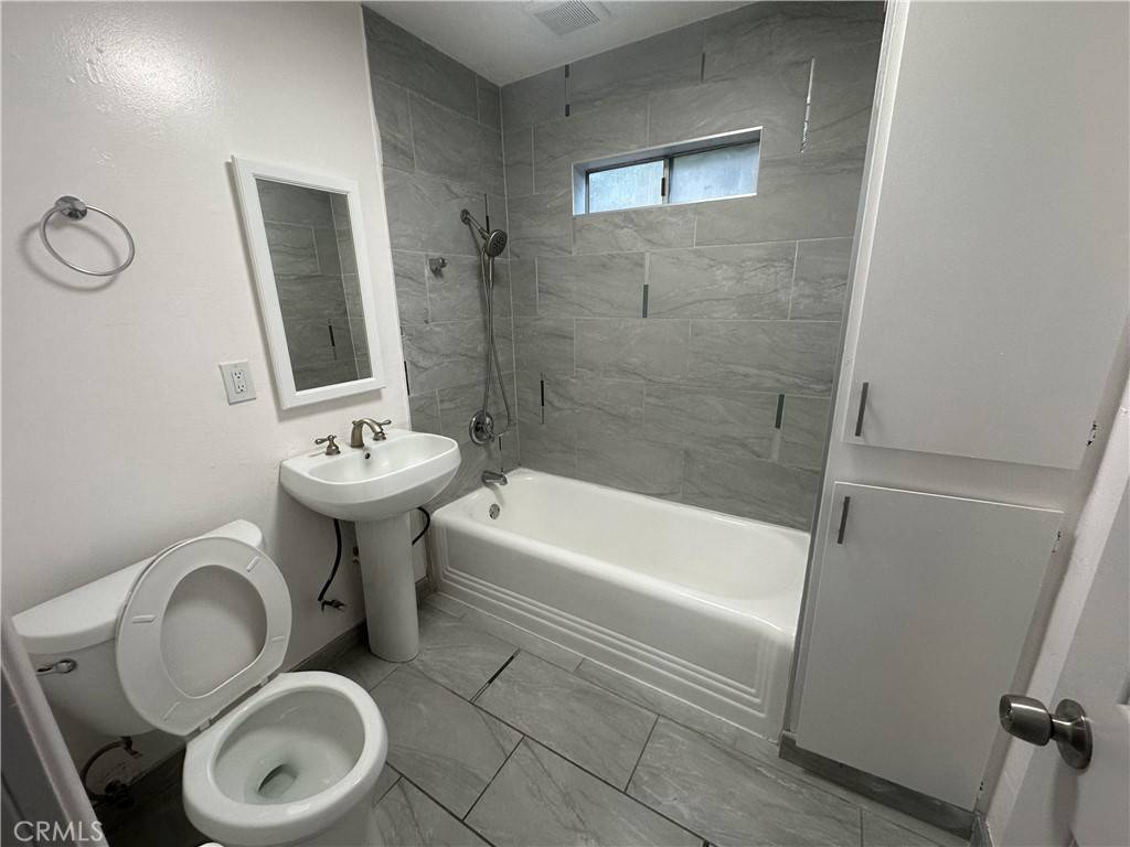 La Mesa, CA 91941,4300 Bancroft DR