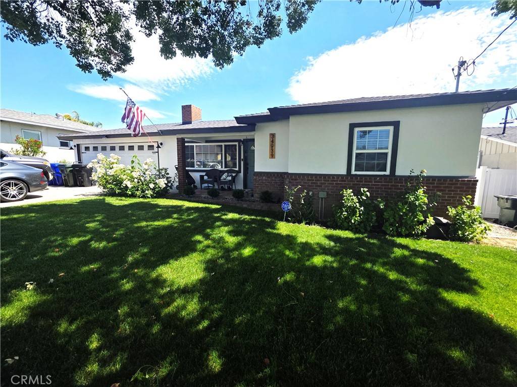 Yucaipa, CA 92399,34939 Date AVE