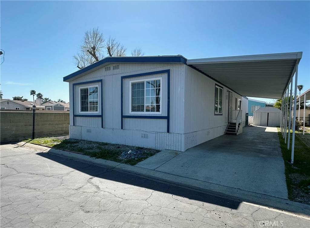 Hemet, CA 92545,1150 N Kirby ST #72