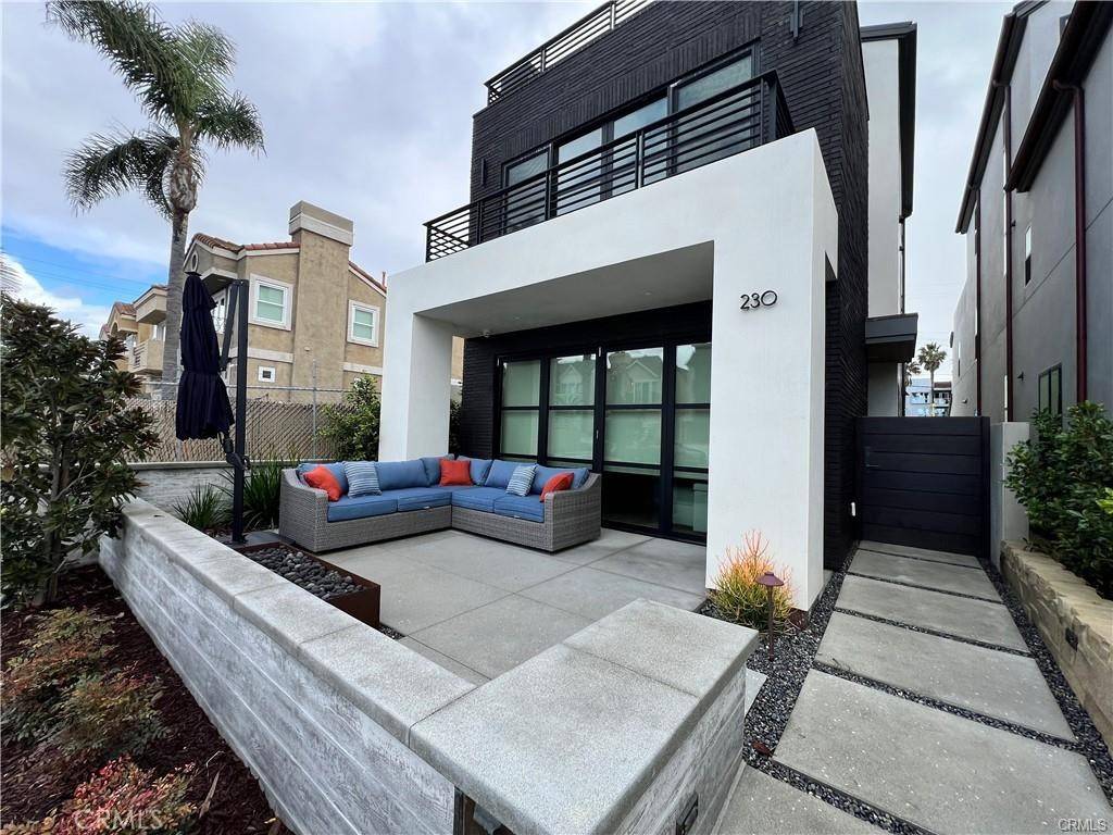 Huntington Beach, CA 92648,230 2nd ST