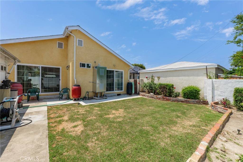 Norwalk, CA 90650,15316 Flallon AVE