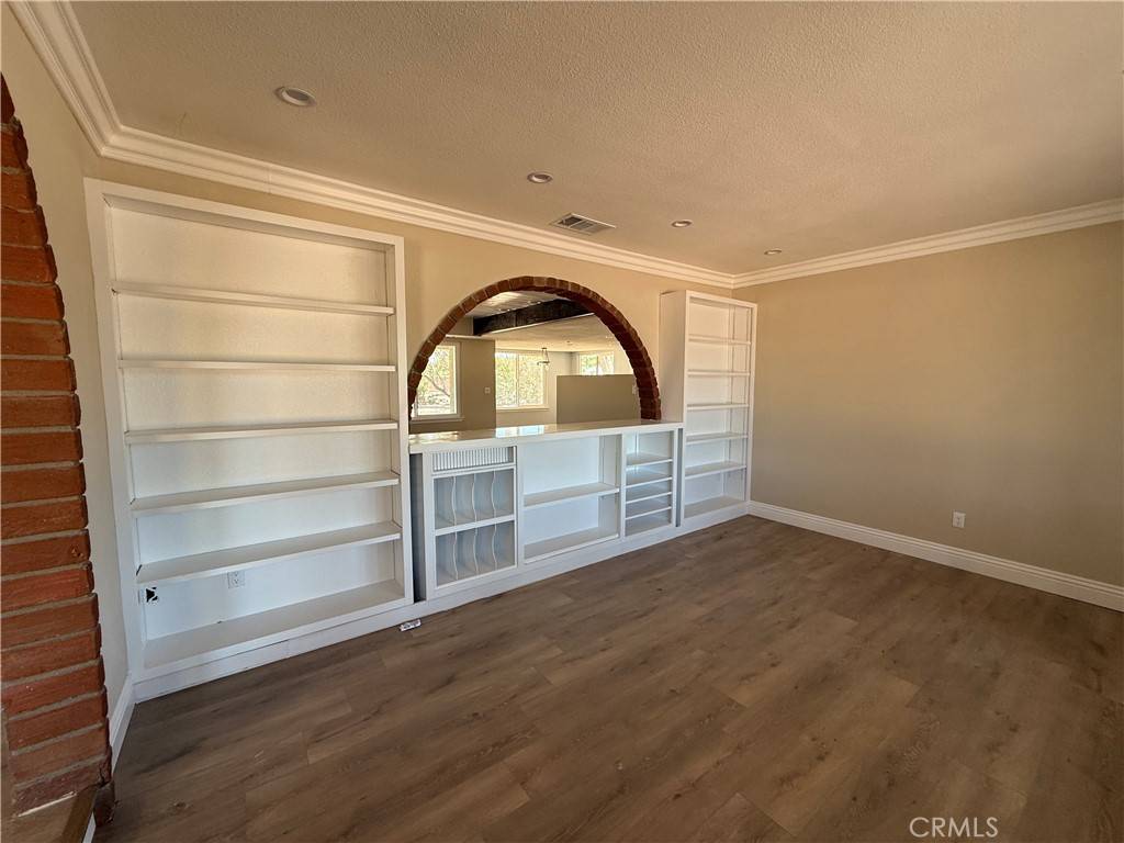 Apple Valley, CA 92308,20219 Osseo RD