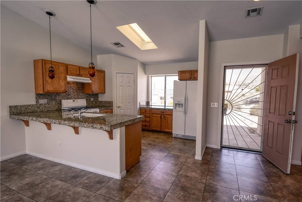 Desert Hot Springs, CA 92240,9464 Palm DR