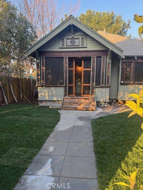 Pomona, CA 91768,1355 N Gordon ST
