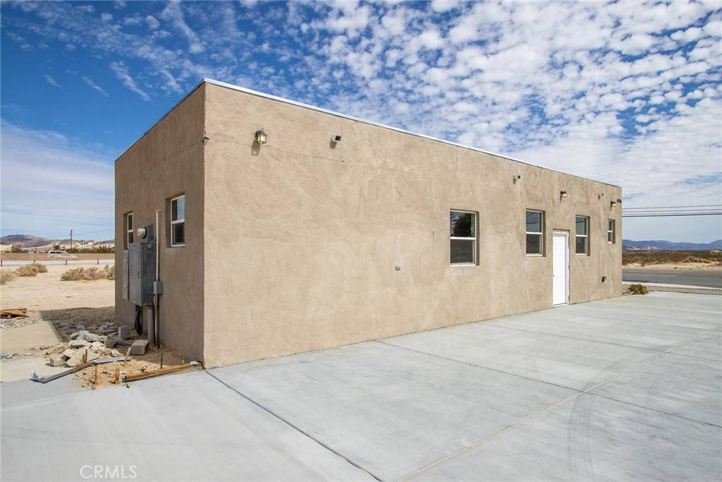 29 Palms, CA 92277,4004 Adobe RD