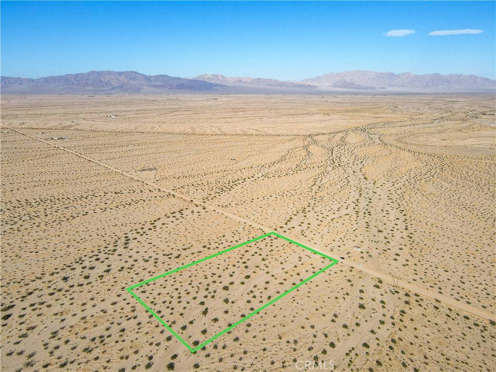 29 Palms, CA 92277,6976 Shelton RD