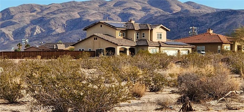 29 Palms, CA 92277,0 Desert Knoll