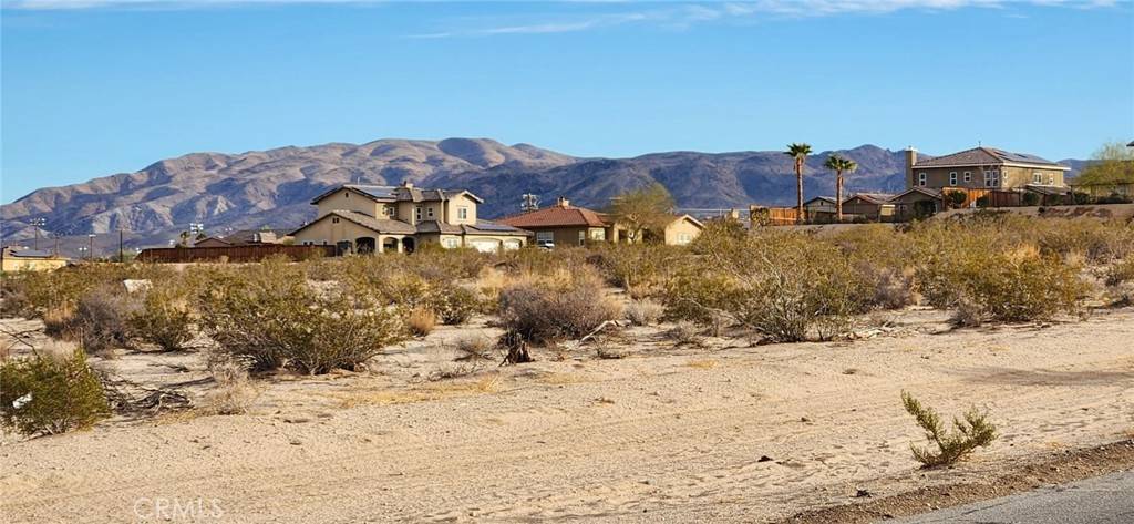 29 Palms, CA 92277,0 Desert Knoll