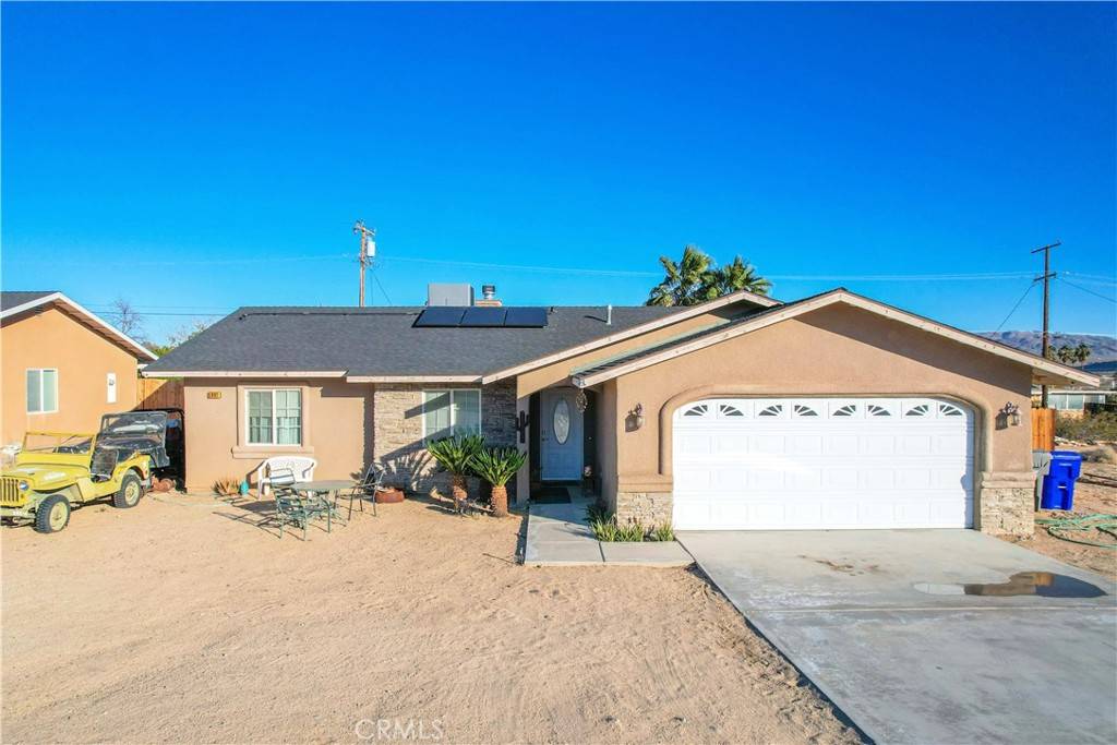 29 Palms, CA 92277,5995 Encelia DR