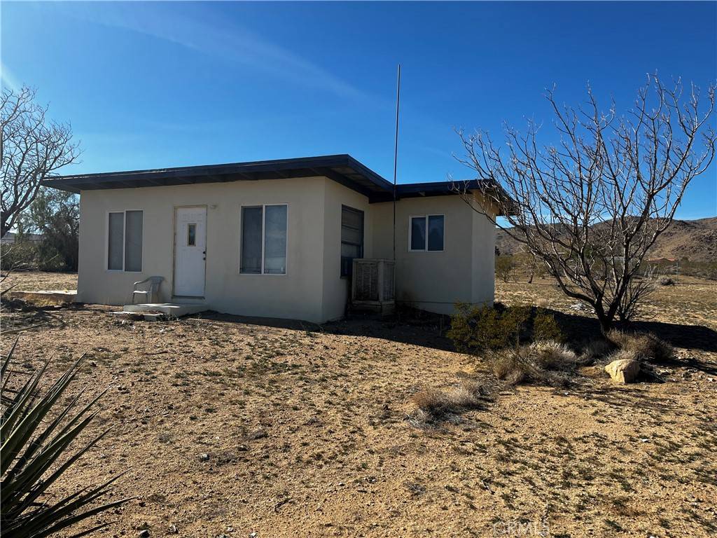 Landers, CA 92285,55750 Jesse RD