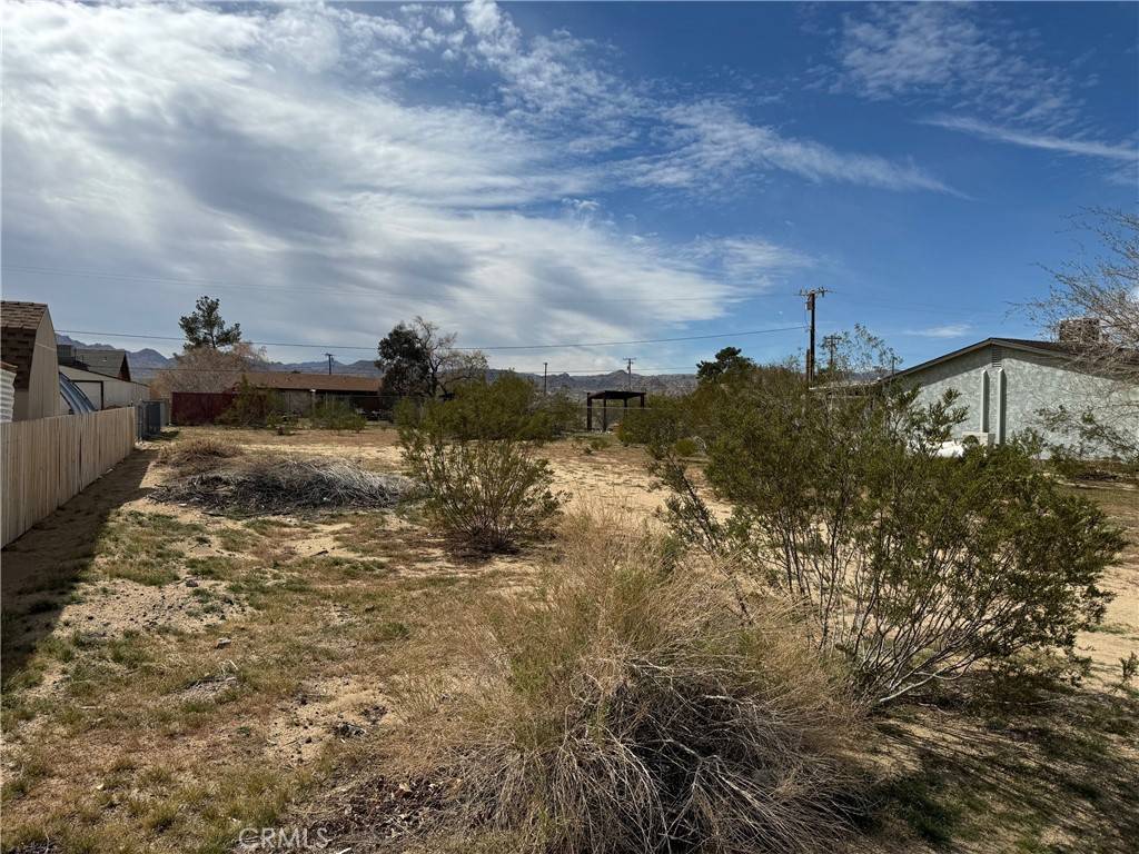 Joshua Tree, CA 92252,0 3rd ST S