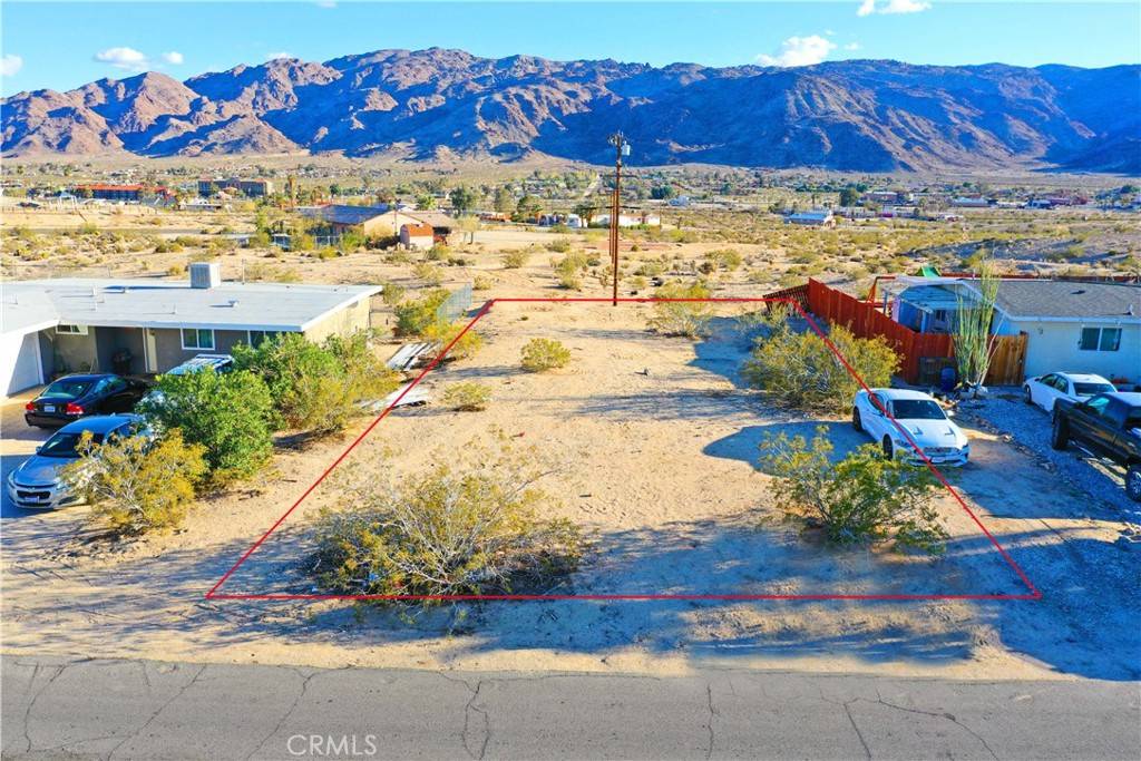 29 Palms, CA 92277,72347 El Paseo DR