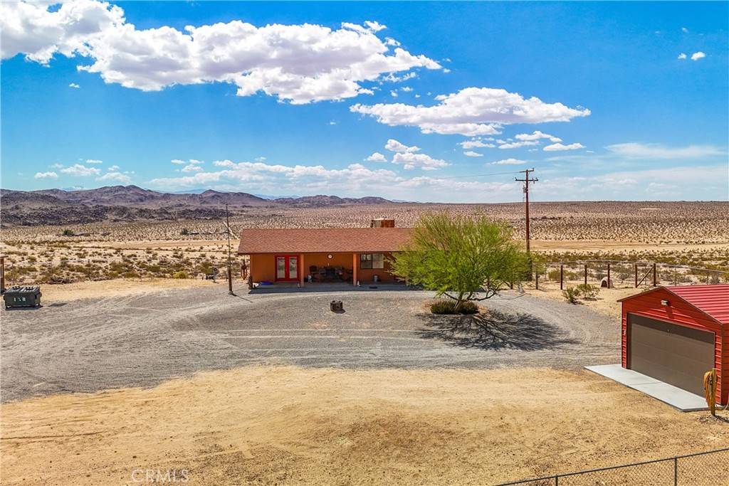 29 Palms, CA 92277,67879 Sunnysands DR