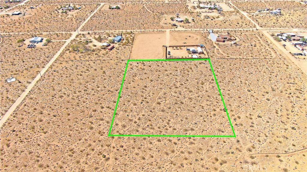 Landers, CA 92285,1 Yetters LN