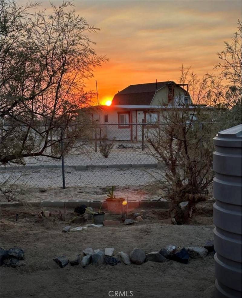 29 Palms, CA 92277,83478 Helen ST