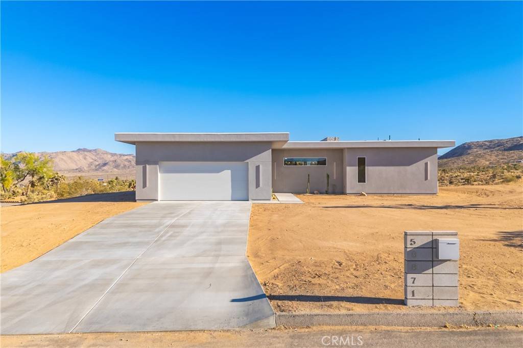 Yucca Valley, CA 92284,58871 Meredith CT