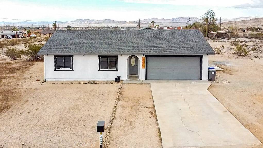 29 Palms, CA 92277,74600 Old Dale RD