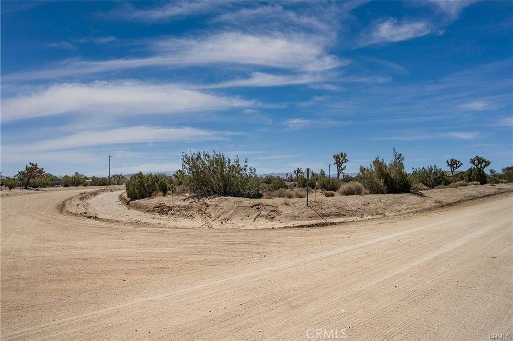 Yucca Valley, CA 92284,999 Grand AVE