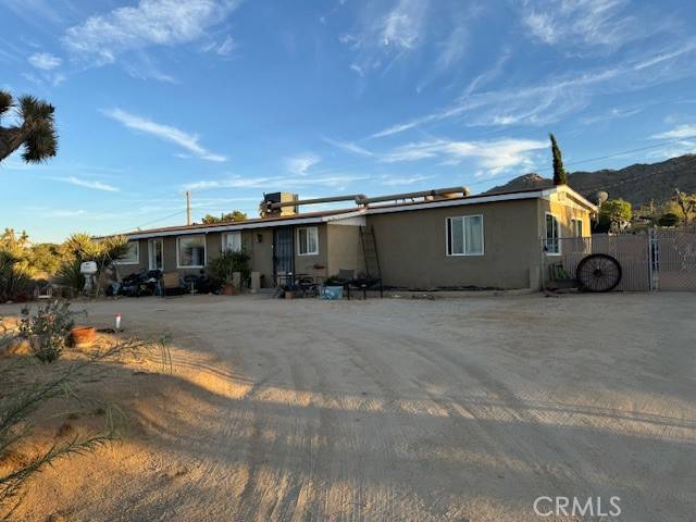 Joshua Tree, CA 92252,60325 Natoma TRL