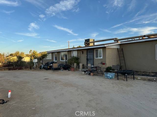 Joshua Tree, CA 92252,60325 Natoma TRL