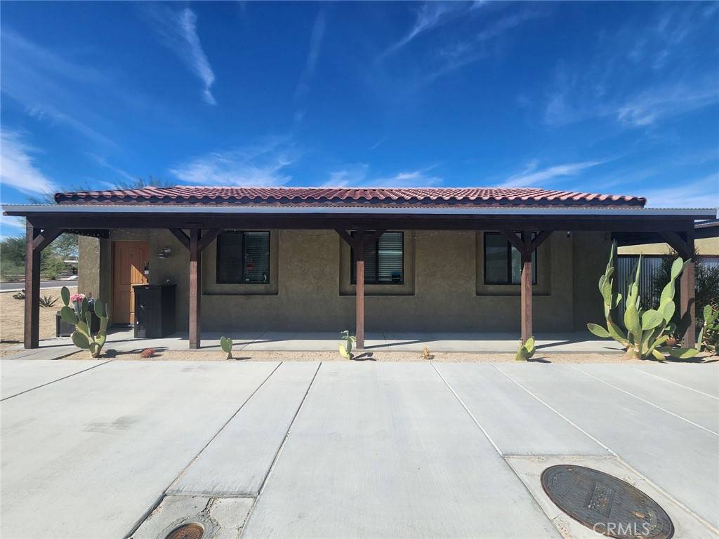 29 Palms, CA 92277,6627 National Park DR #1