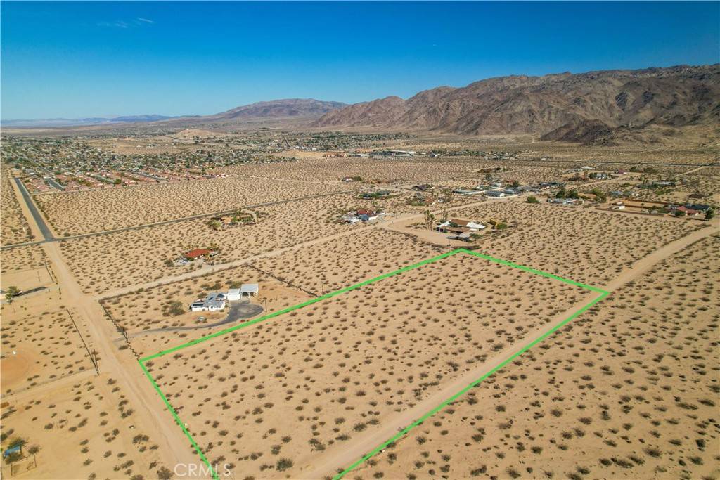 29 Palms, CA 92277,10 Noels Knoll RD