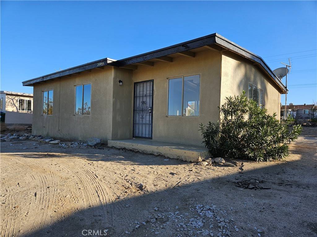 29 Palms, CA 92277,74955 Serrano DR