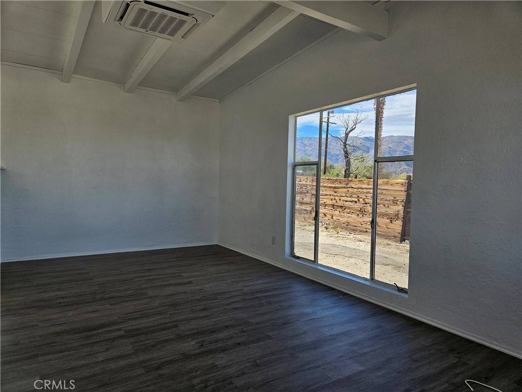 29 Palms, CA 92277,74955 Serrano DR