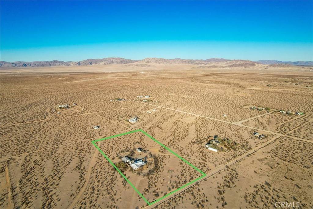 29 Palms, CA 92277,69526 Gemini RD