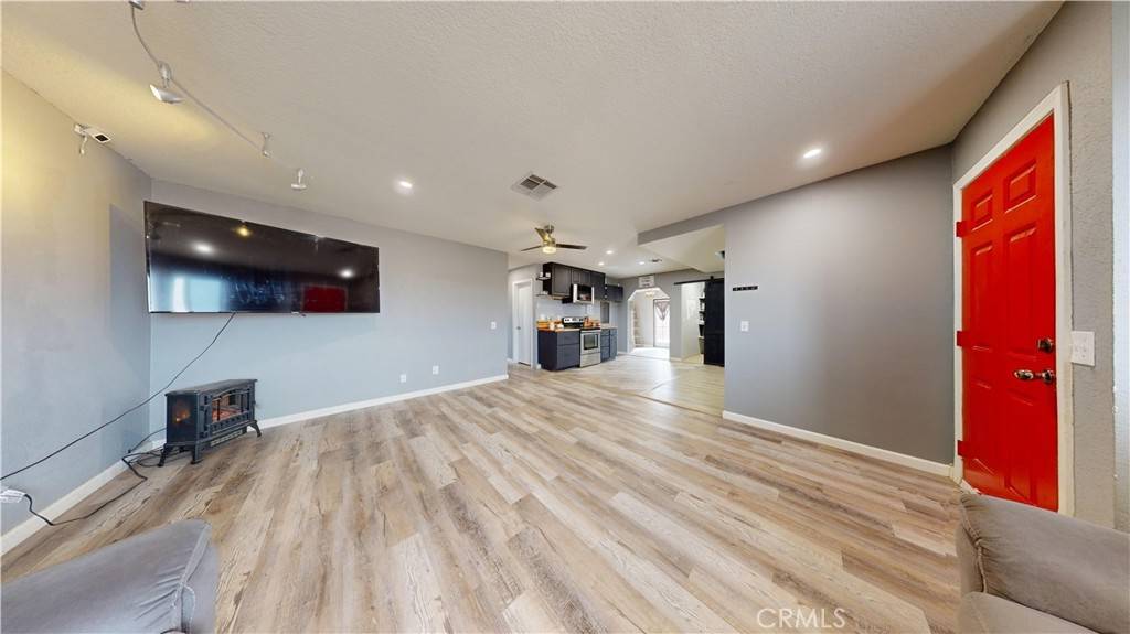 29 Palms, CA 92277,2837 Morongo RD