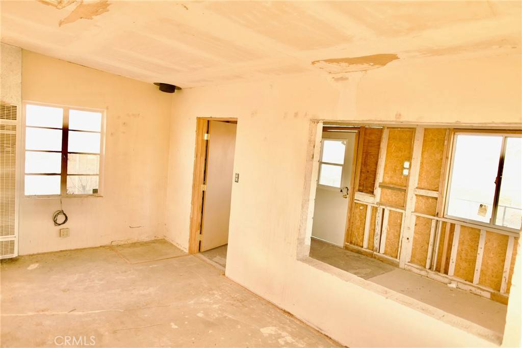 29 Palms, CA 92277,71776 Cove View RD