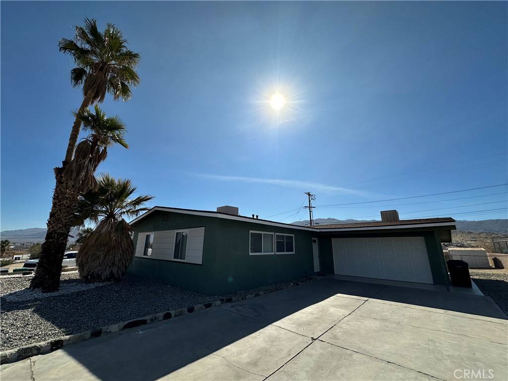 29 Palms, CA 92277,73451 Yucca AVE