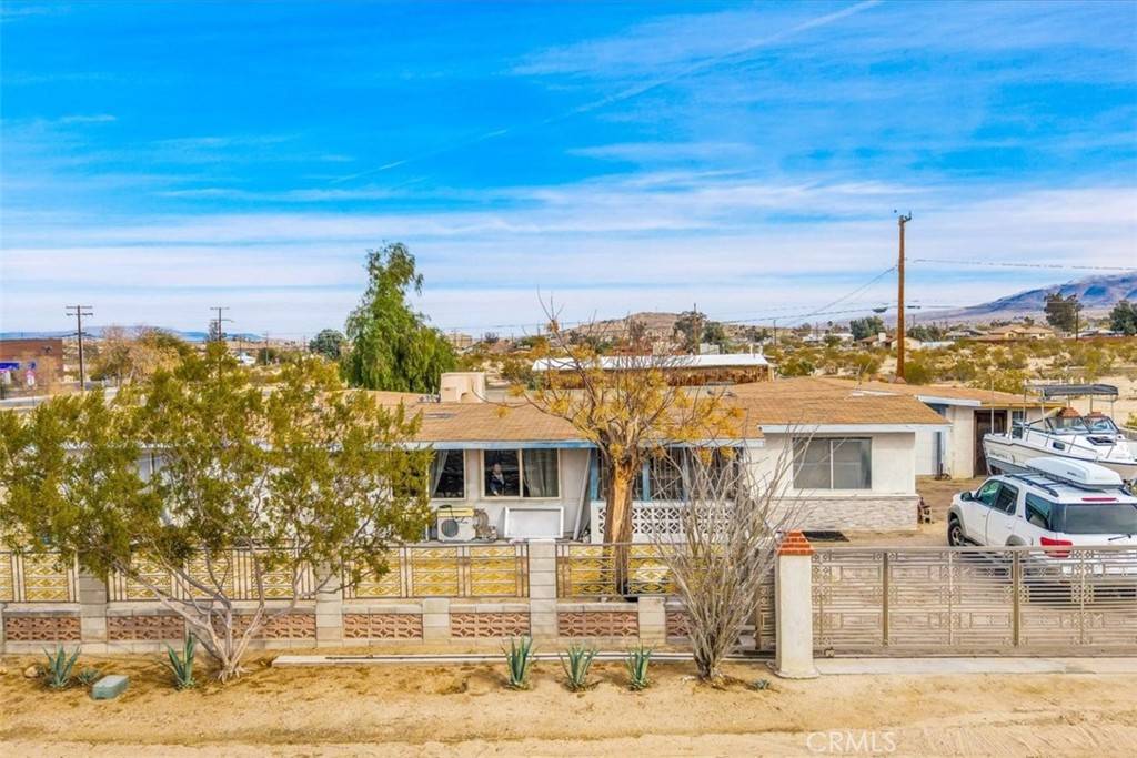 29 Palms, CA 92277,6593 Manzanita AVE