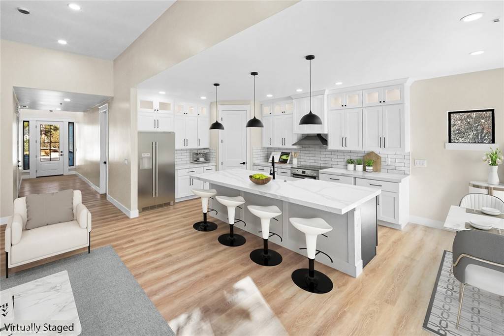 456 Tanglewood DR Big Bear City, CA 92314