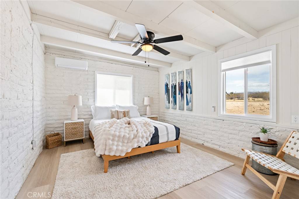Yucca Valley, CA 92284,56622 Handley RD