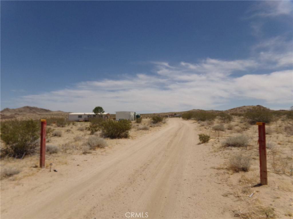 Johnson Valley, CA 92285,51820 Hacienda RD
