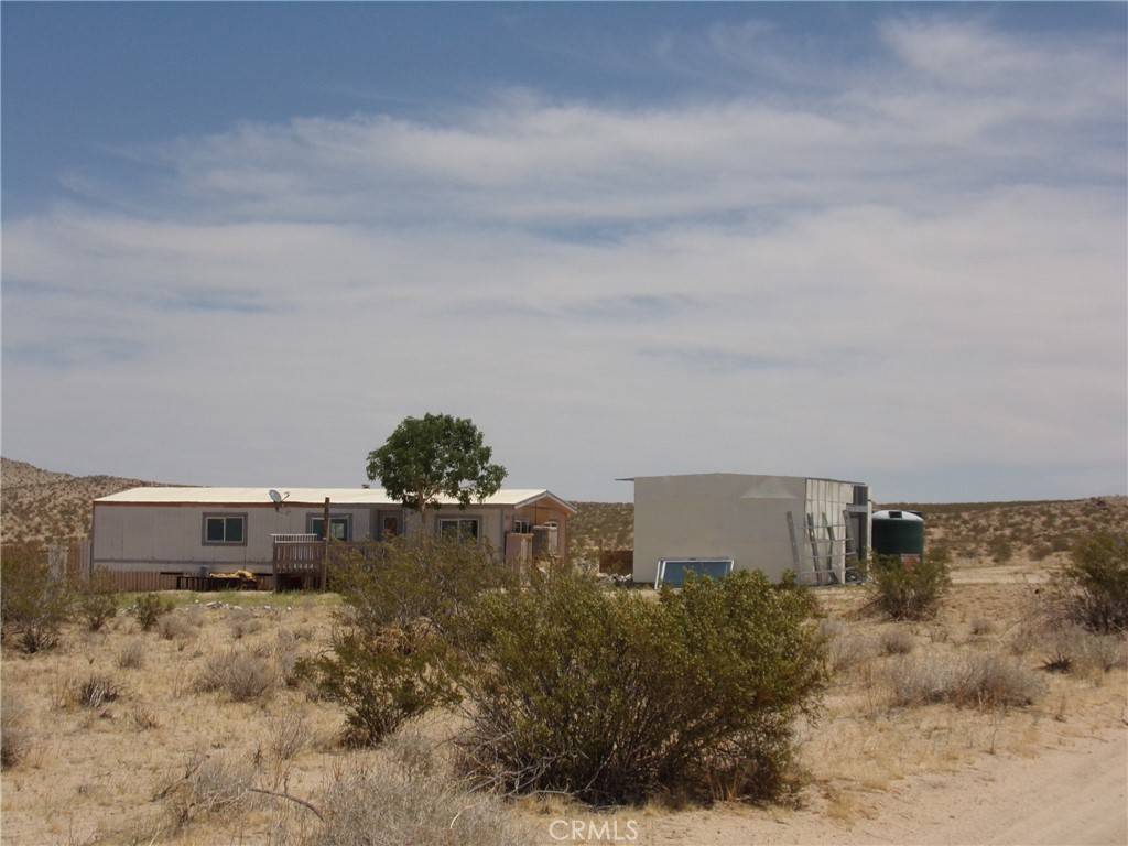 Johnson Valley, CA 92285,51820 Hacienda RD