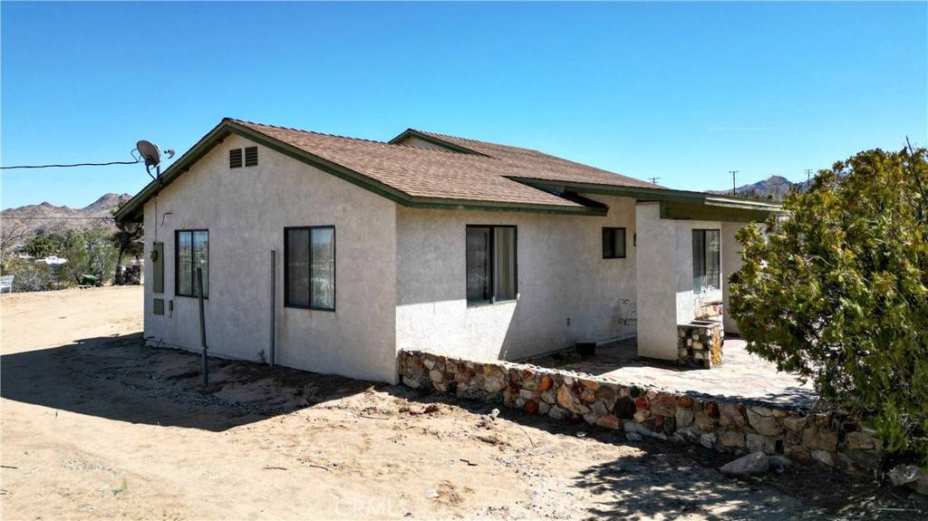 Joshua Tree, CA 92252,6613 Sunnyhill RD