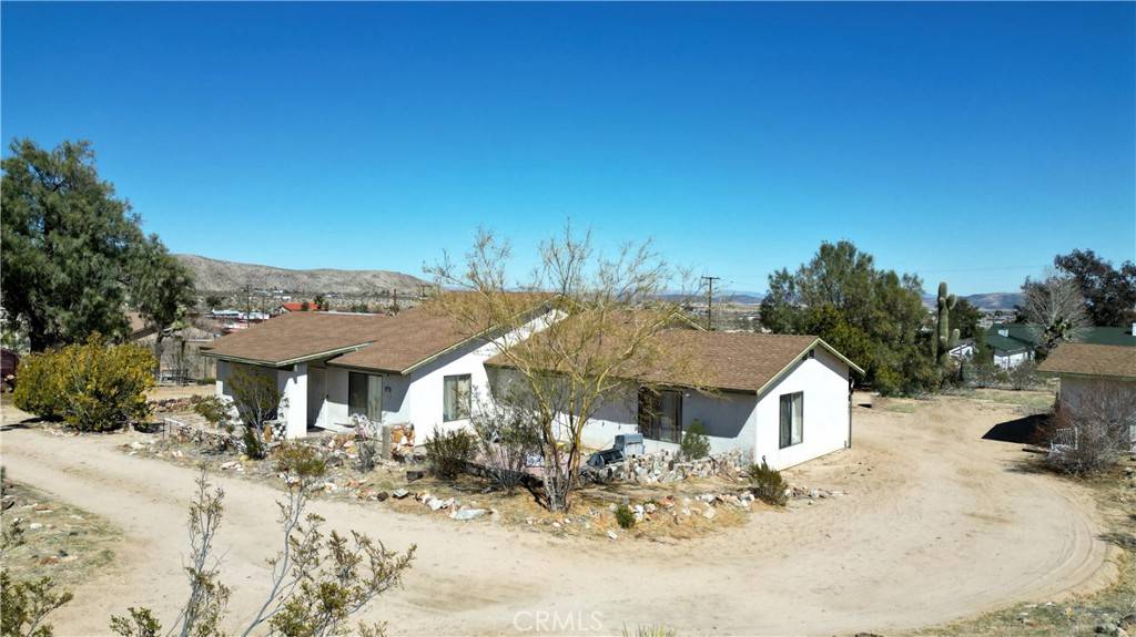 Joshua Tree, CA 92252,6613 Sunnyhill RD